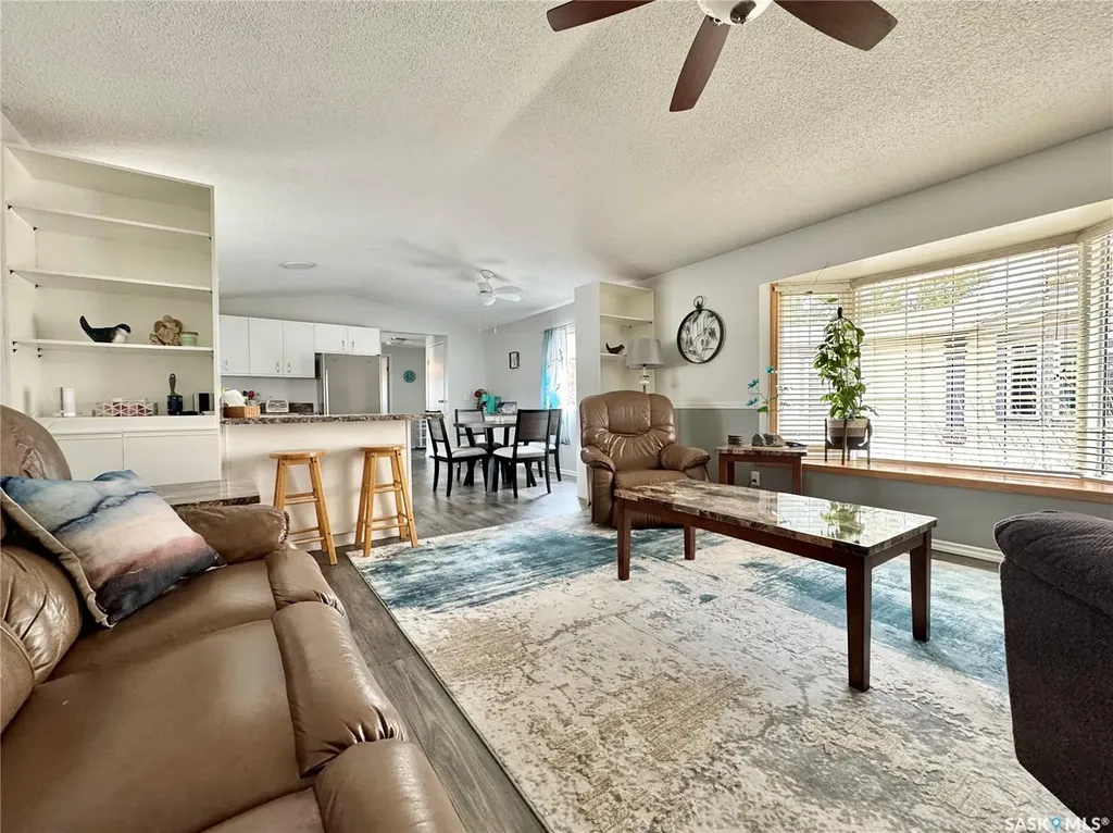 317 Riedel Avenue E Langenburg SK S0A 2A0