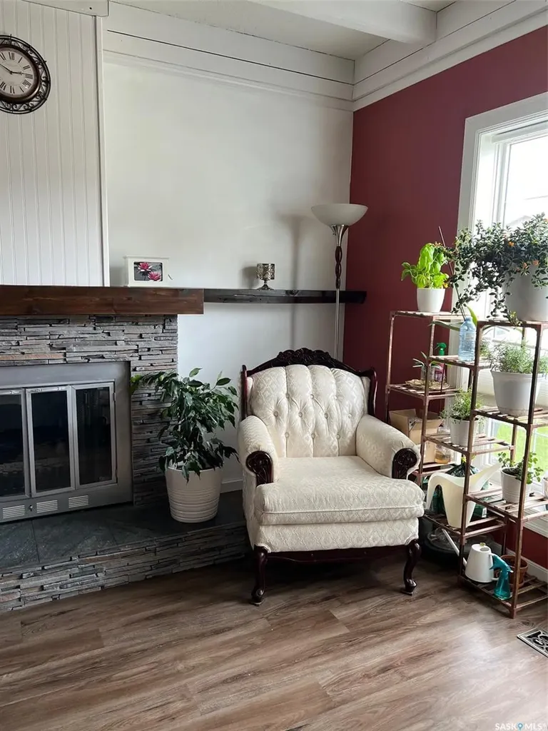 1217 2nd Street Estevan SK S4A 0M1