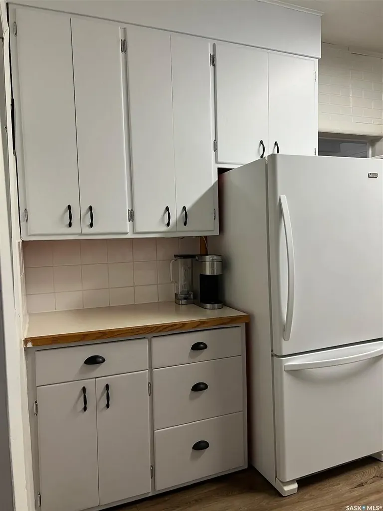 1217 2nd Street Estevan SK S4A 0M1