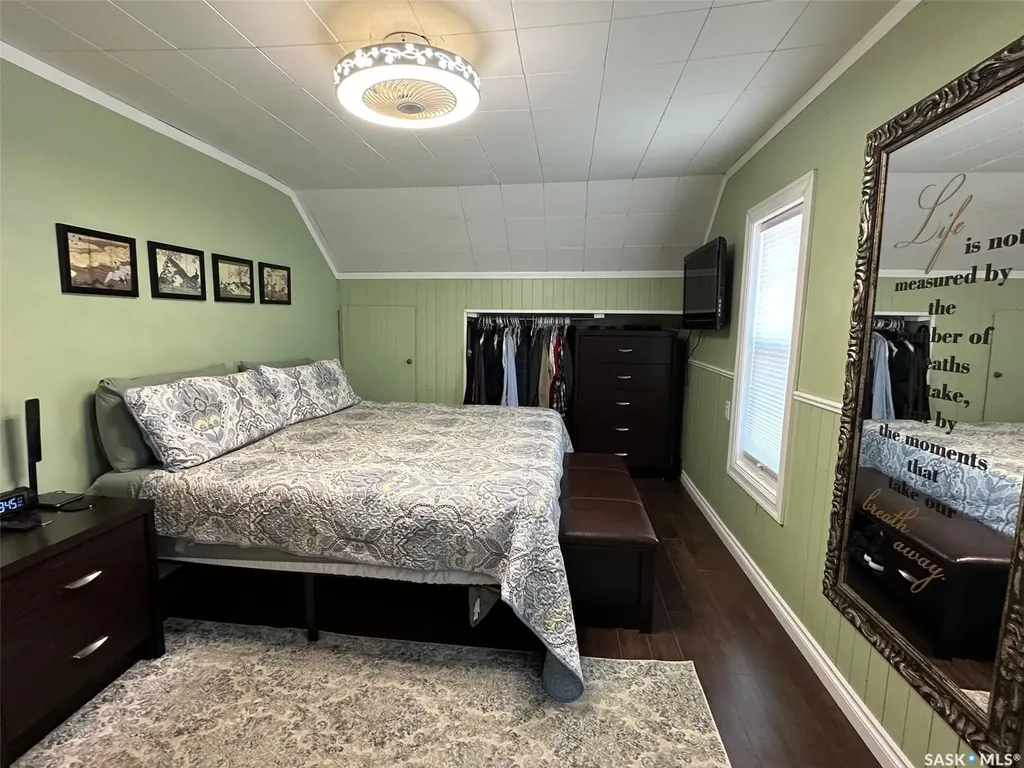 1217 2nd Street Estevan SK S4A 0M1