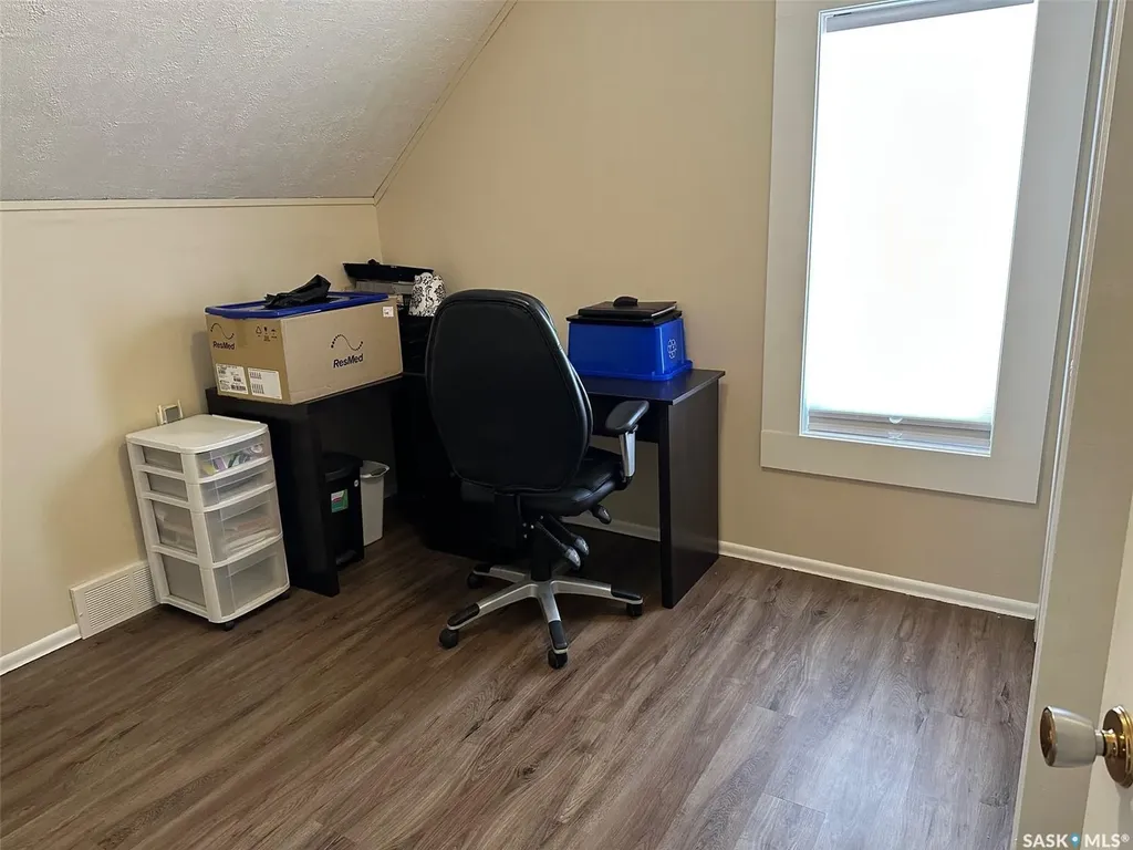 1217 2nd Street Estevan SK S4A 0M1