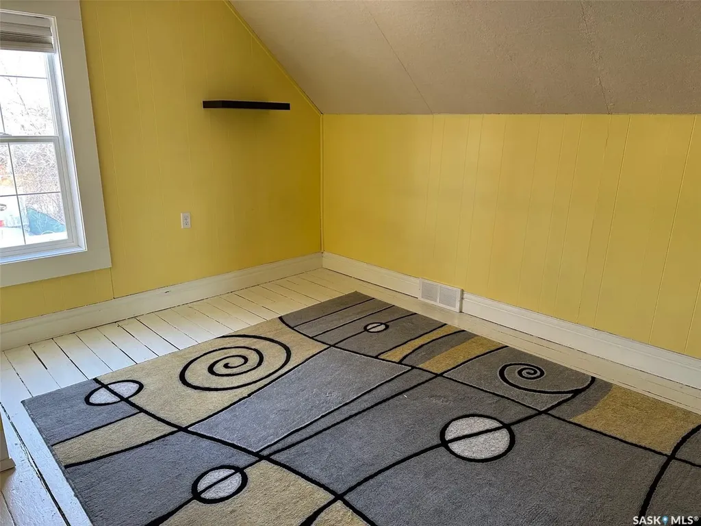 1217 2nd Street Estevan SK S4A 0M1