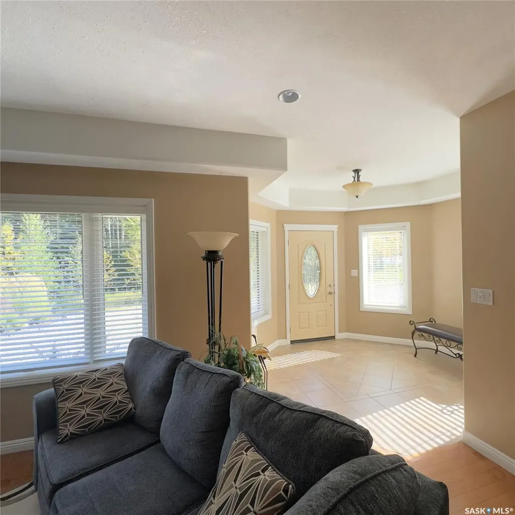 82 Estates Drive Elk Ridge SK S0J 0N0