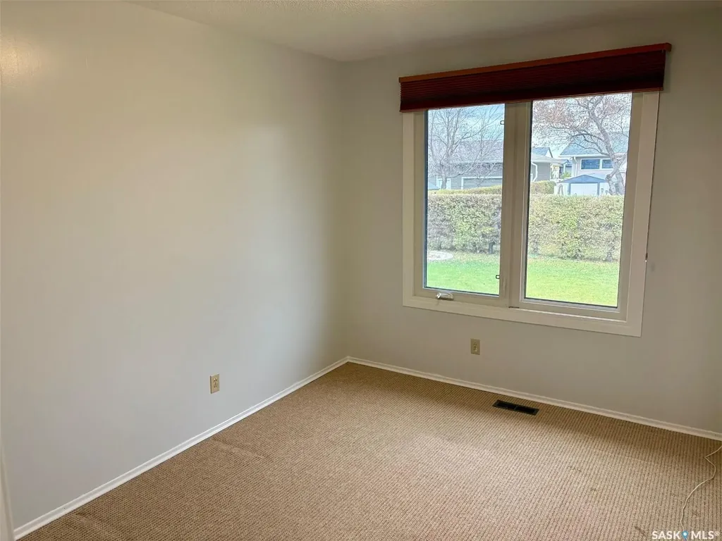 506 Grant Bay Esterhazy SK S0A 0X0