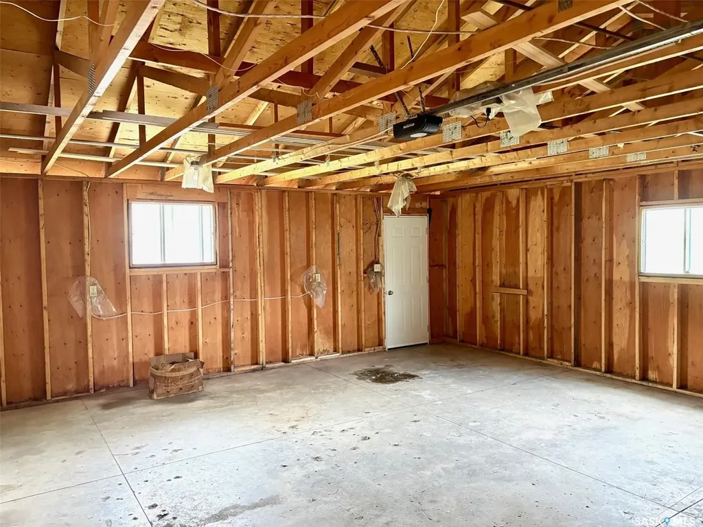 506 Grant Bay Esterhazy SK S0A 0X0