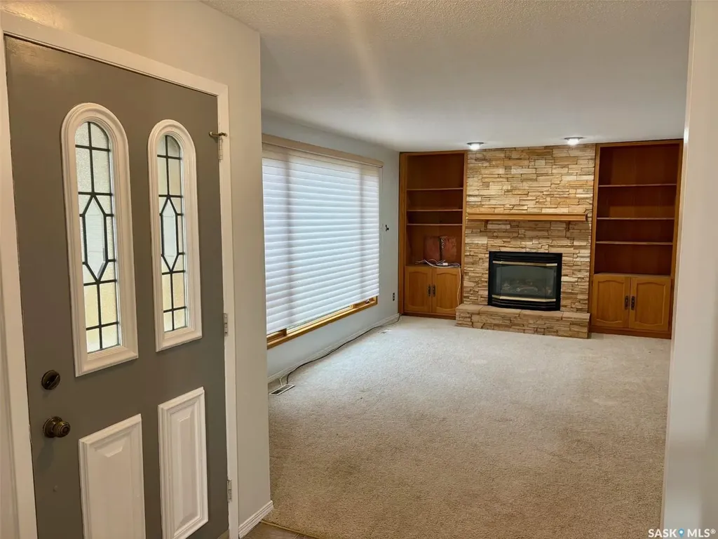 506 Grant Bay Esterhazy SK S0A 0X0