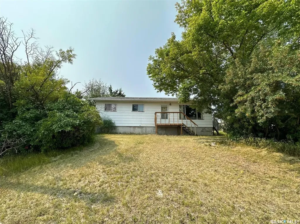 113 Prince Street Hudson Bay SK S0E 0Y0