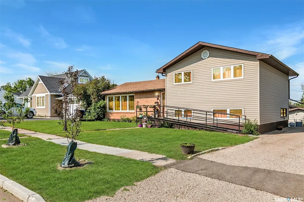 330 Alberta Avenue Kerrobert SK S0L 1R0