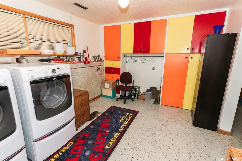 330 Alberta Avenue Kerrobert SK S0L 1R0