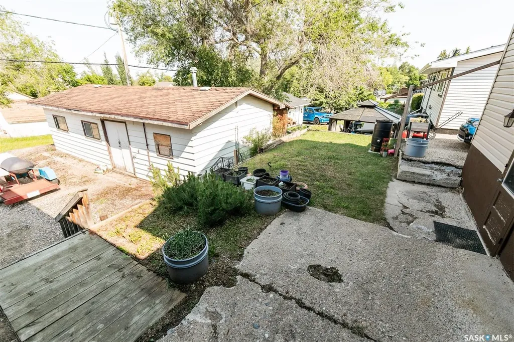 330 Alberta Avenue Kerrobert SK S0L 1R0