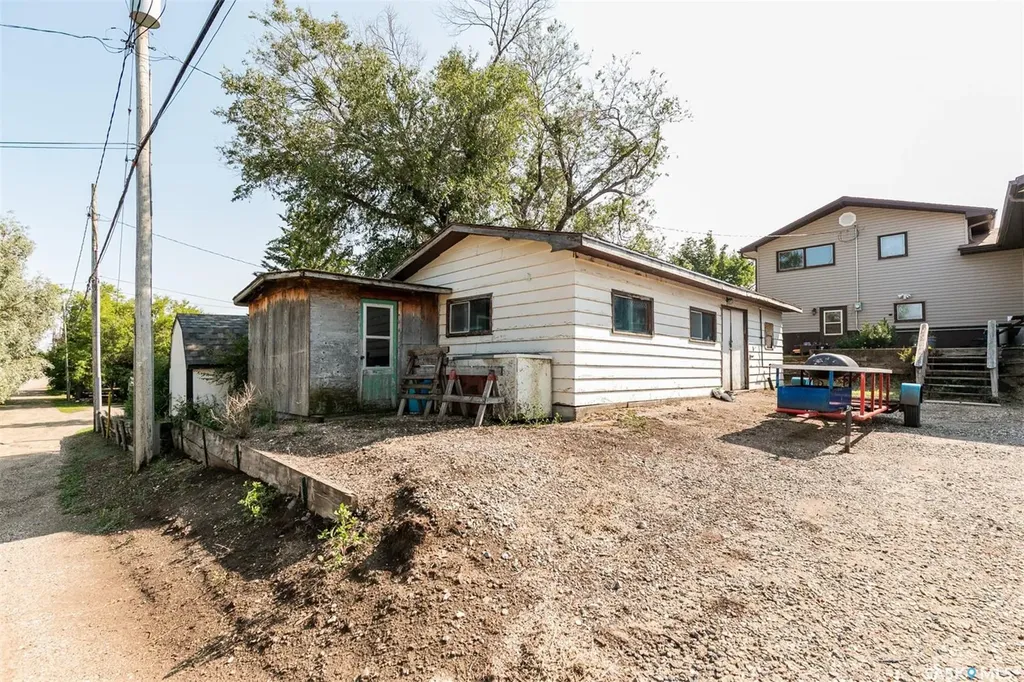 330 Alberta Avenue Kerrobert SK S0L 1R0