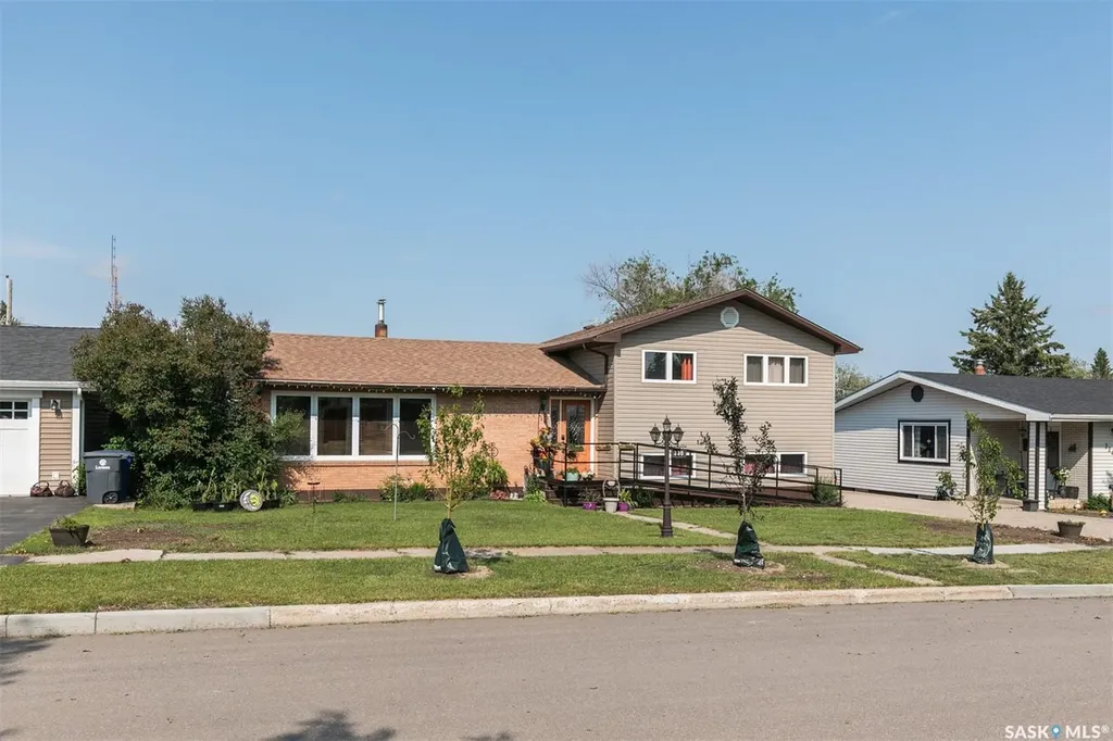 330 Alberta Avenue Kerrobert SK S0L 1R0