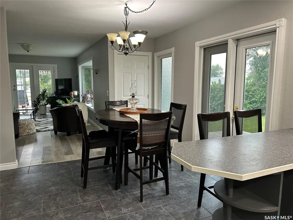 516 First Avenue E Lampman SK S0C 1N0