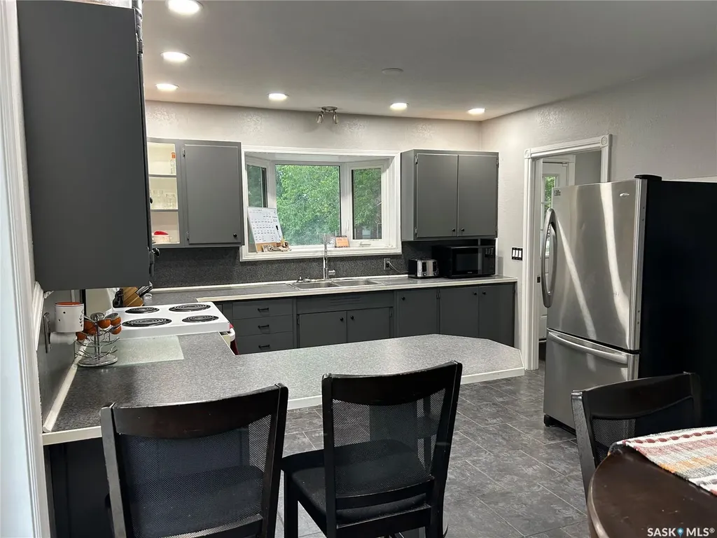 516 First Avenue E Lampman SK S0C 1N0