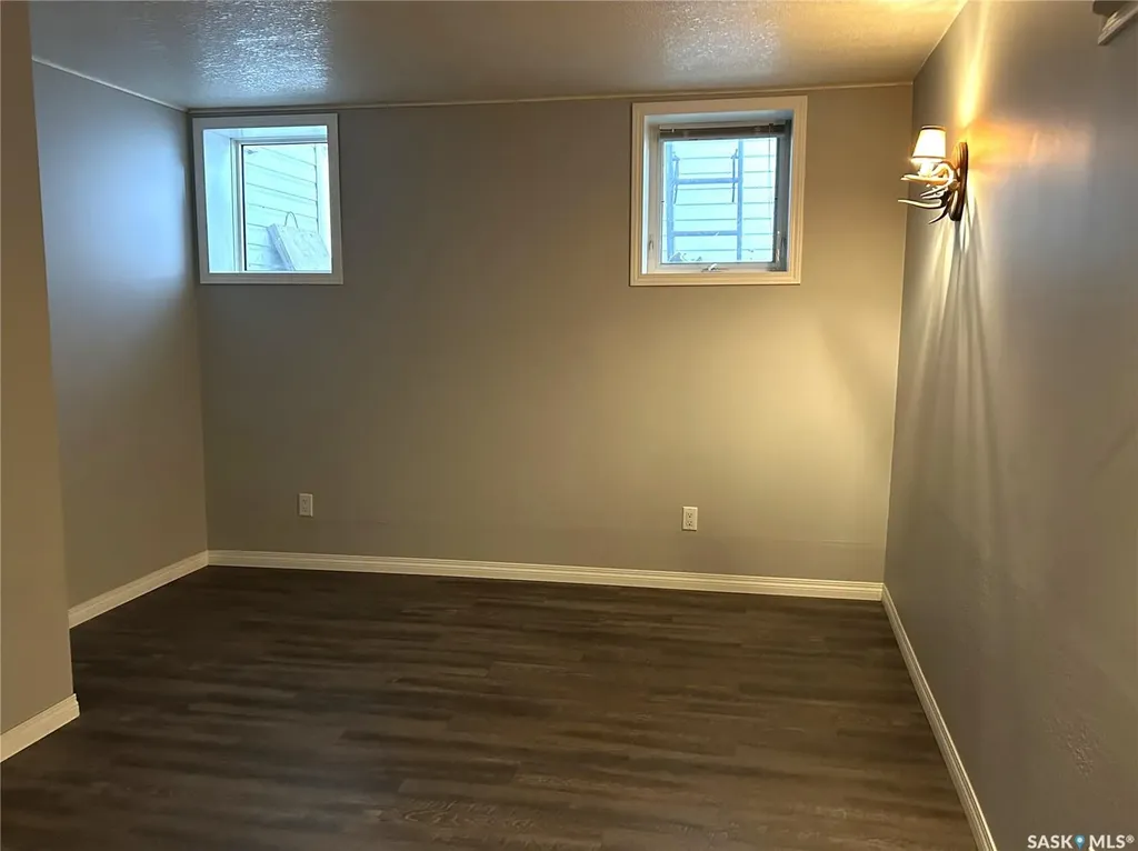 516 First Avenue E Lampman SK S0C 1N0