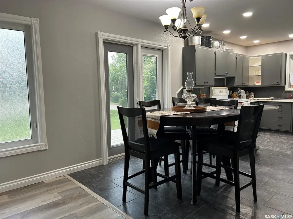 516 First Avenue E Lampman SK S0C 1N0