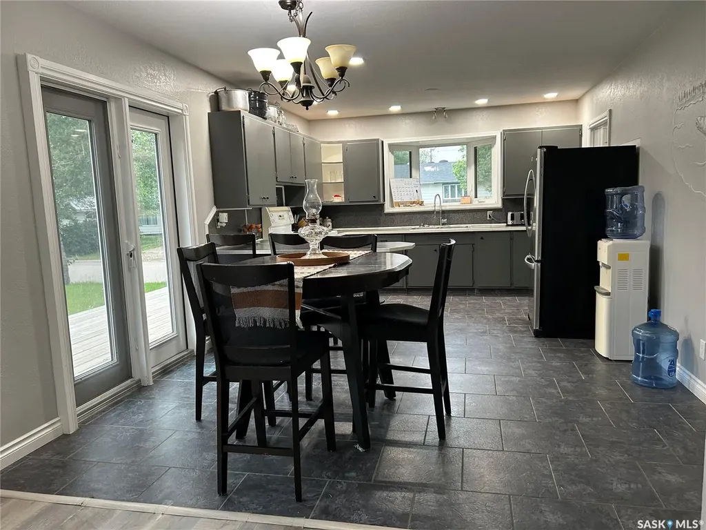 516 First Avenue E Lampman SK S0C 1N0