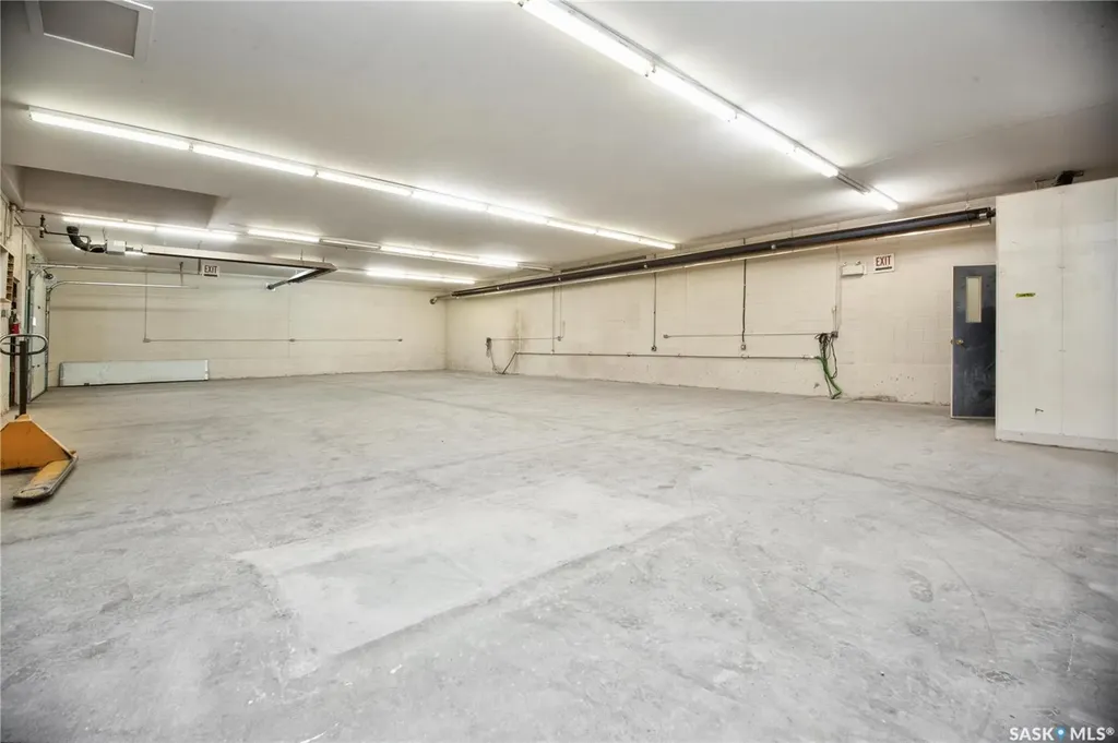 325 17th Street W Prince Albert SK S6V 3X6