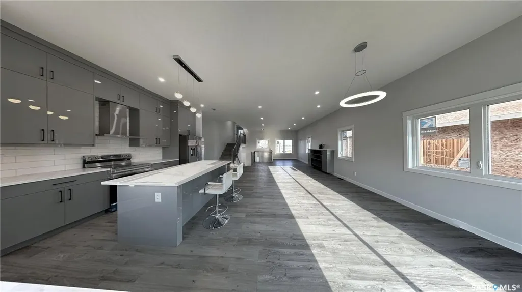 503 Kinloch Court Saskatoon SK S7M 5K1