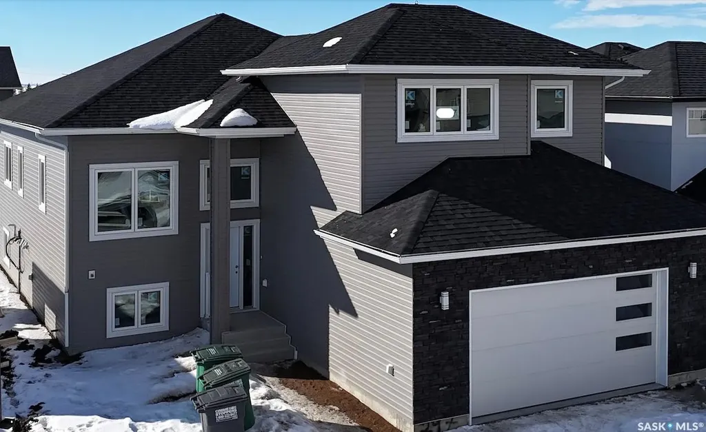 503 Kinloch Court Saskatoon SK S7M 5K1
