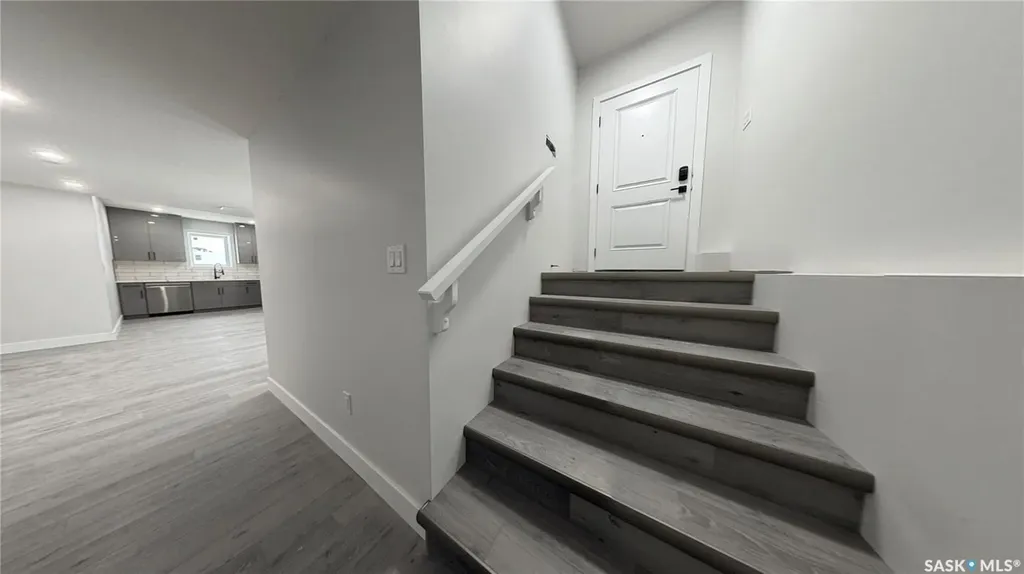503 Kinloch Court Saskatoon SK S7M 5K1