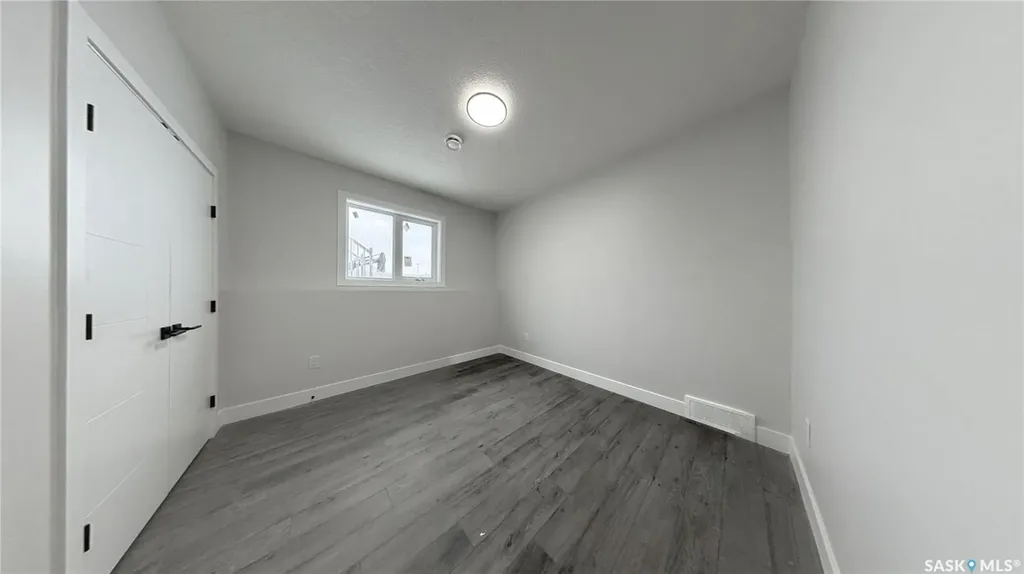 503 Kinloch Court Saskatoon SK S7M 5K1
