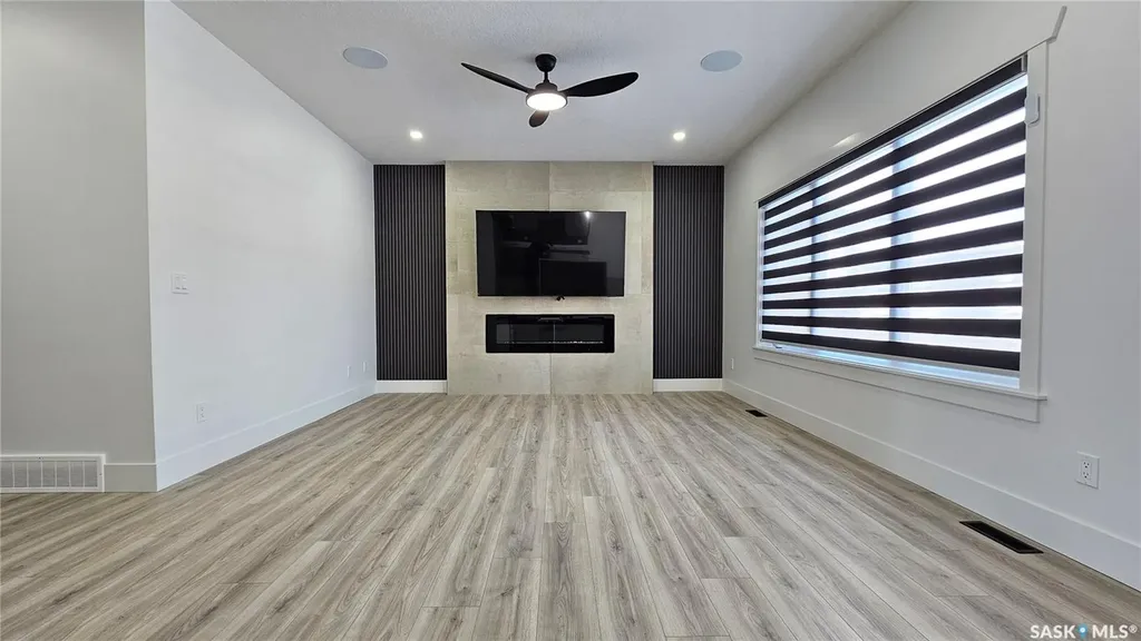 371 Sharma Crescent Saskatoon SK S7W 1K9