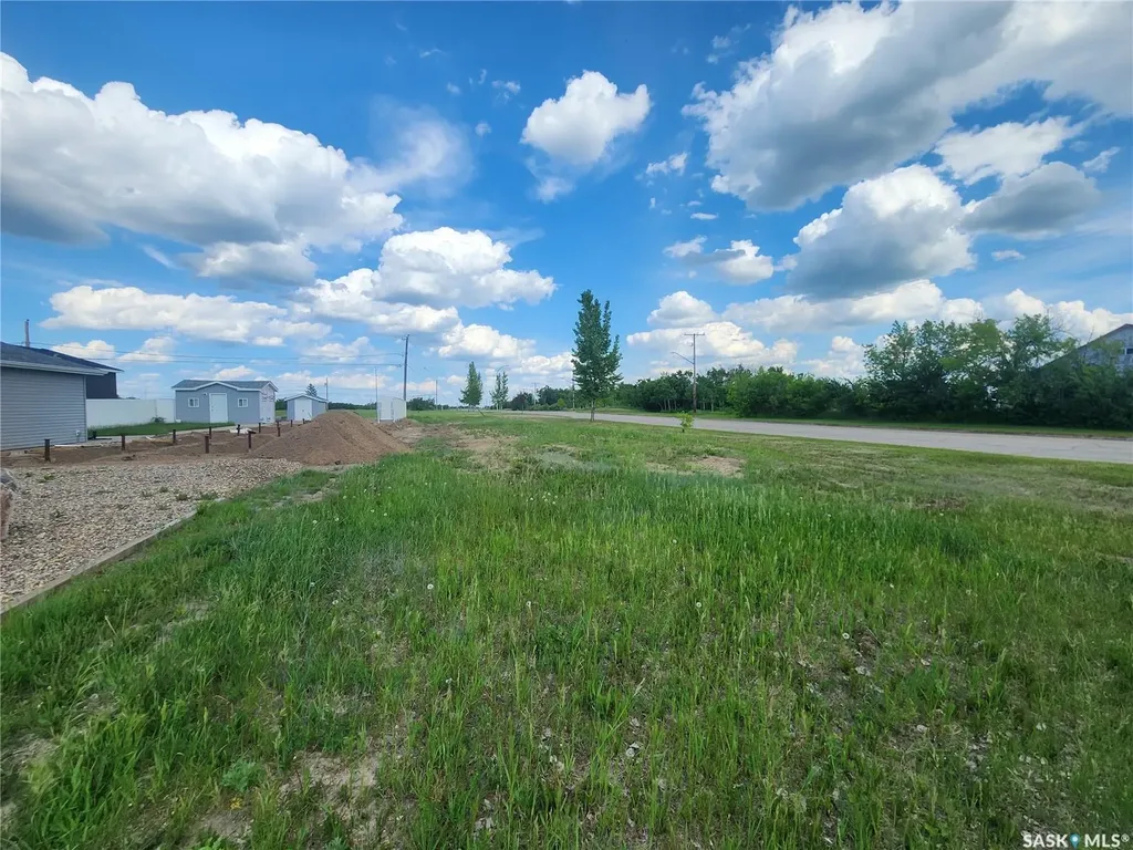 102 Montreal Street Melville SK S0A 2P0