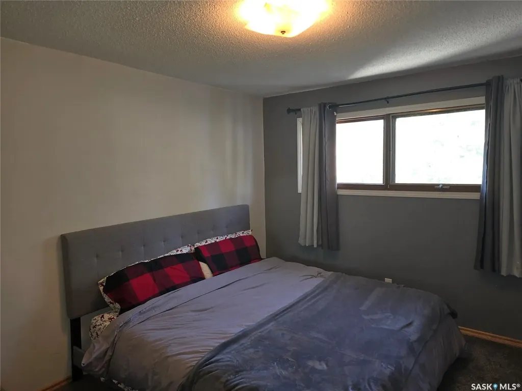 212 8th Street E Wynyard SK S0A 4T0
