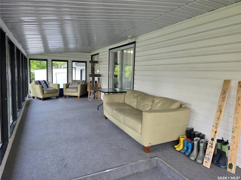 212 8th Street E Wynyard SK S0A 4T0