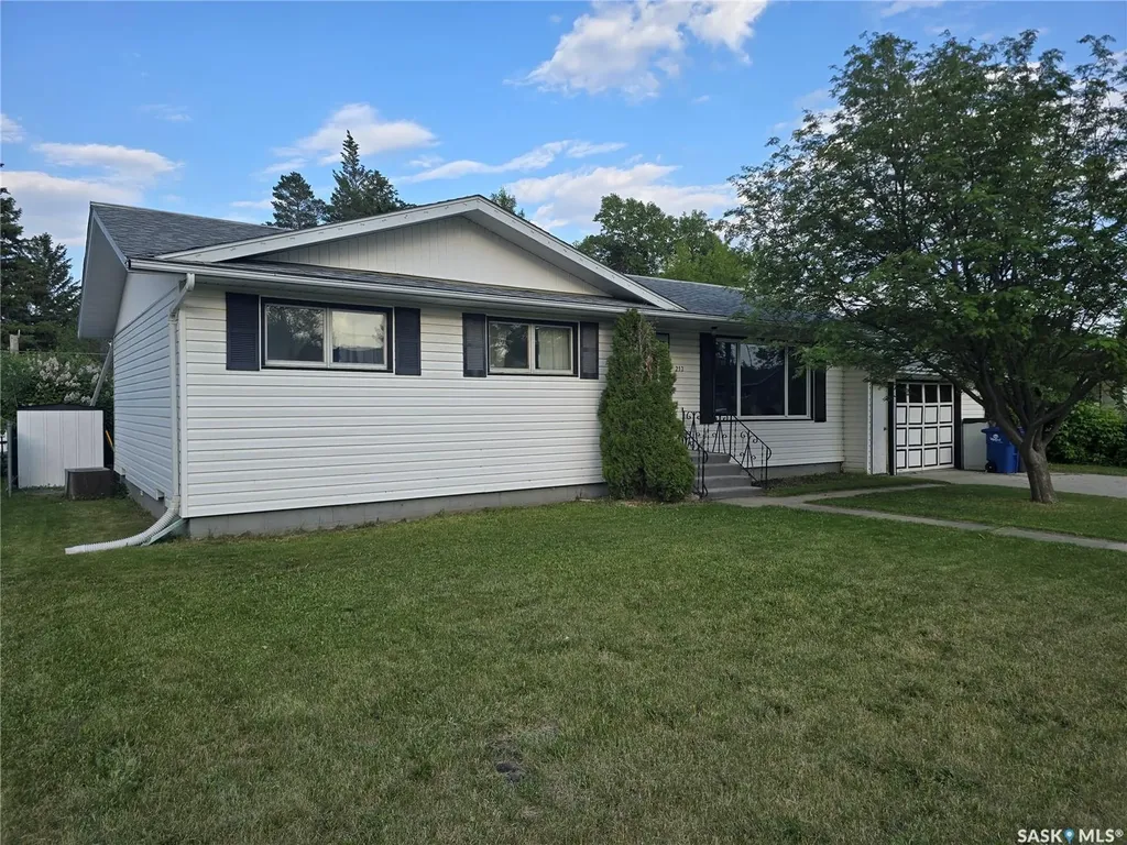 212 8th Street E Wynyard SK S0A 4T0