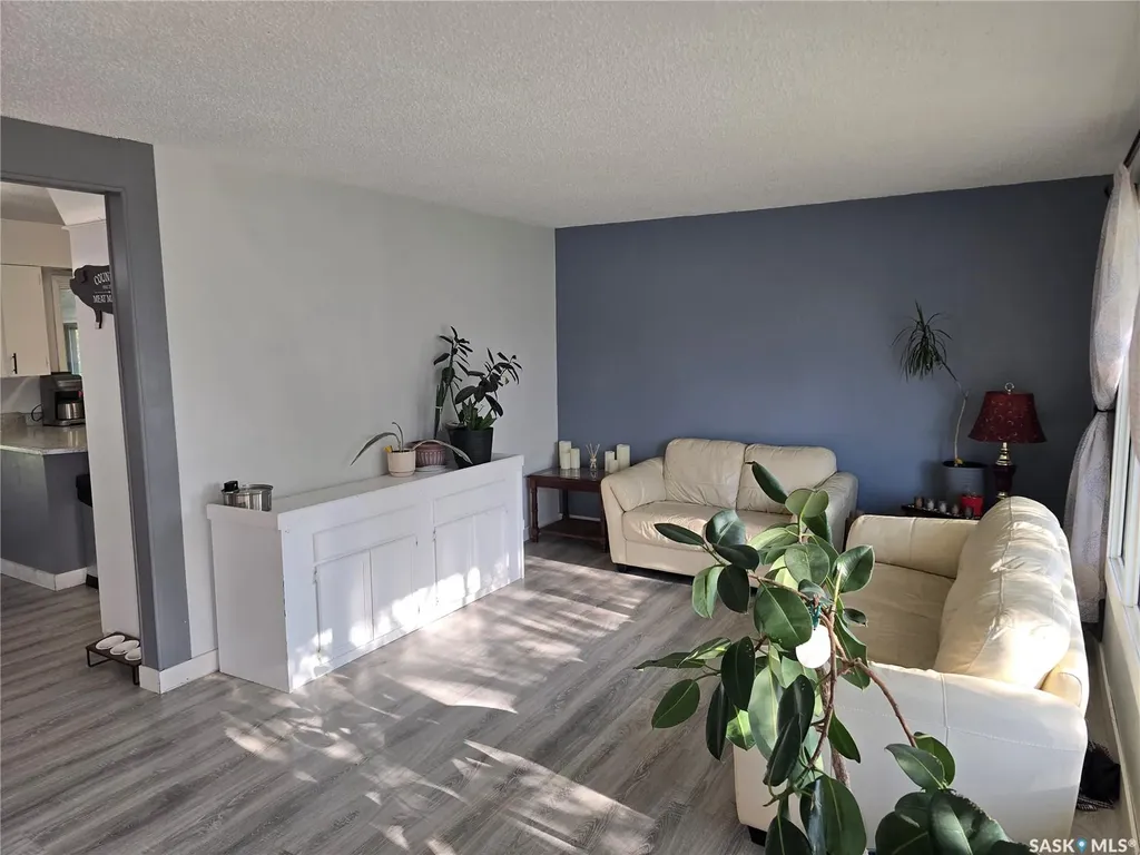 212 8th Street E Wynyard SK S0A 4T0