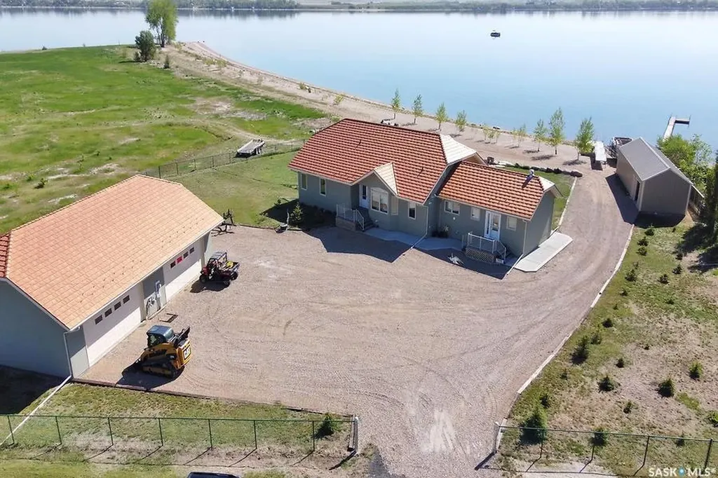 400 Lakeshore Drive Wee Too Beach SK S0G 1C0