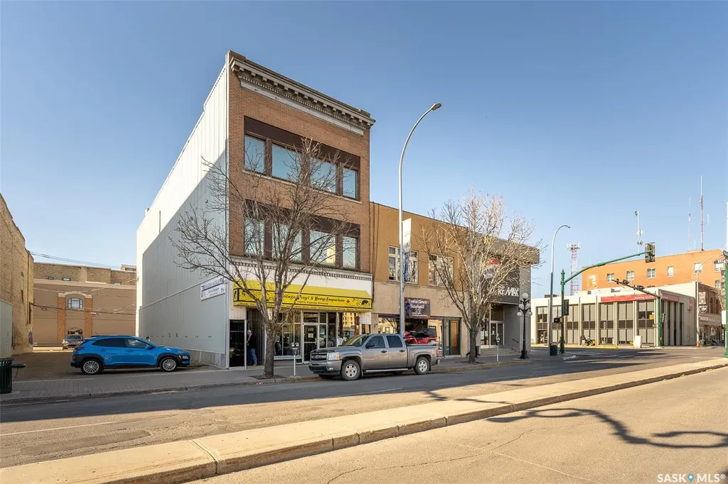 130 Main Street N Moose Jaw SK S6H 3J7