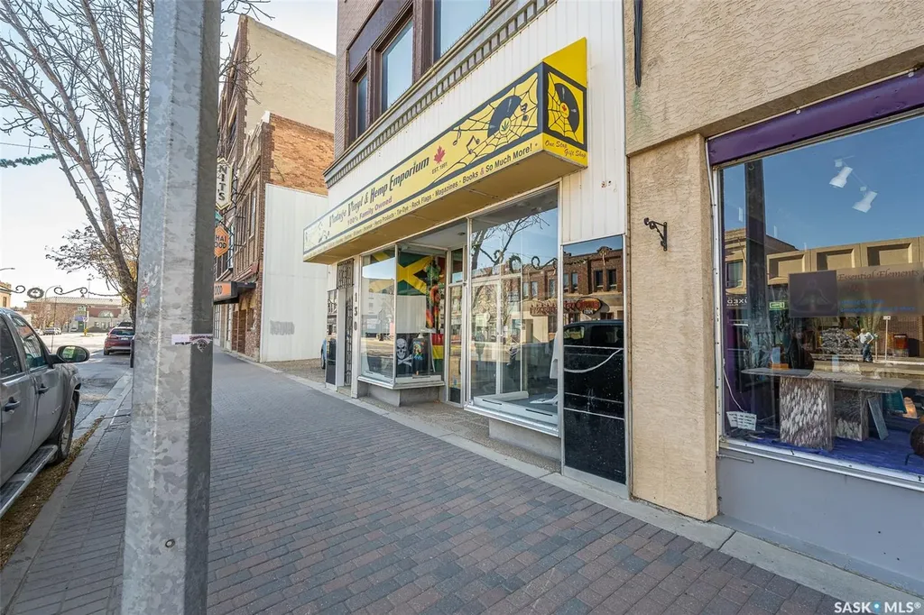 130 Main Street N Moose Jaw SK S6H 3J7