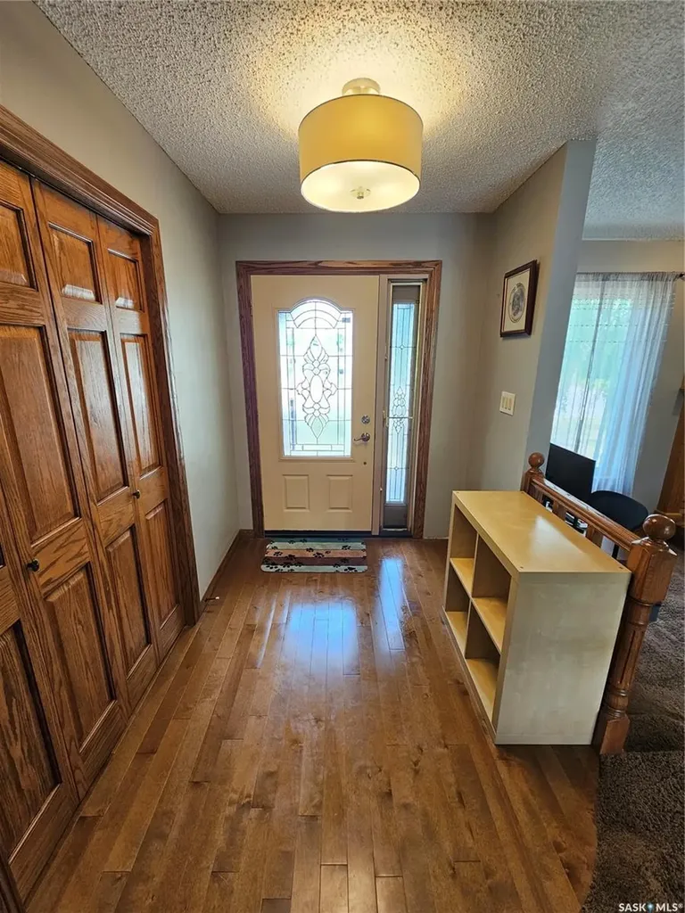 206 West 1st Street Alida SK S0C 0B0