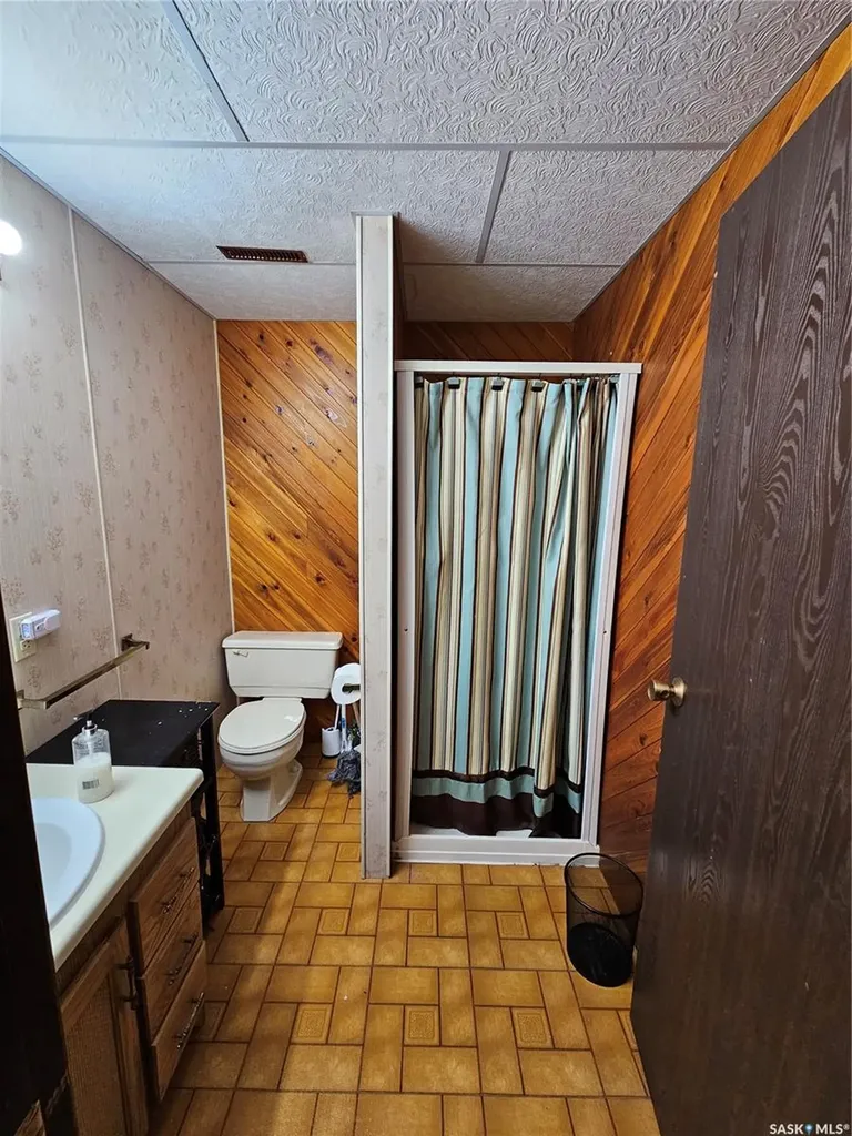 206 West 1st Street Alida SK S0C 0B0