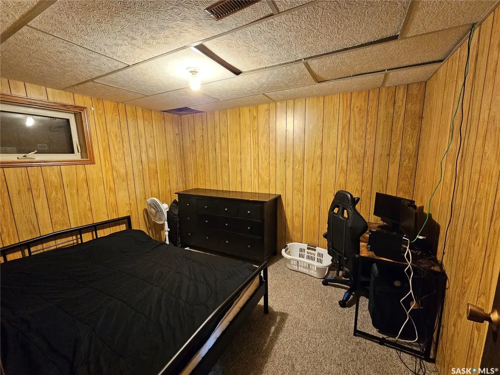 206 West 1st Street Alida SK S0C 0B0