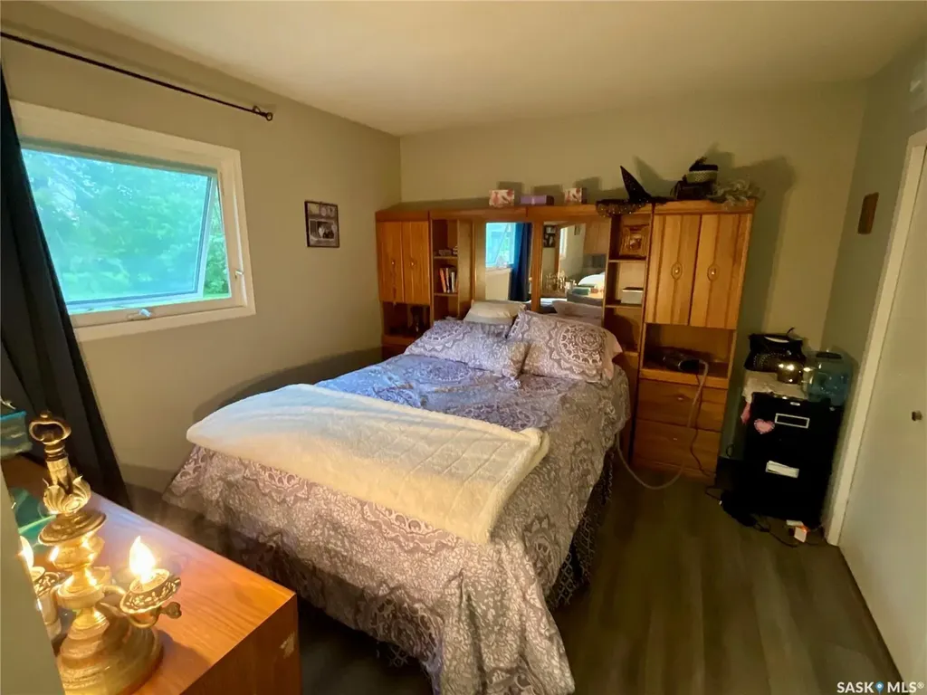 117 First Street E Invergordon Rm No. 430 SK S0K 4K0