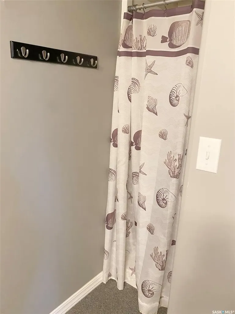 105 Assiniboia Avenue Assiniboia SK S0H 0B0