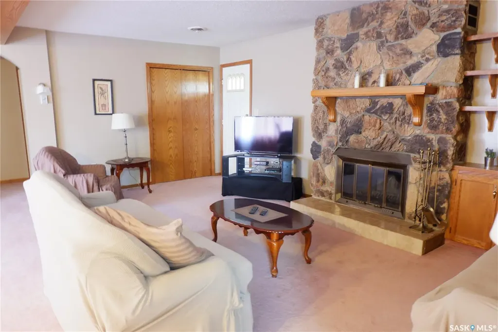 48 2nd Avenue E Lafleche SK S0H 2K0