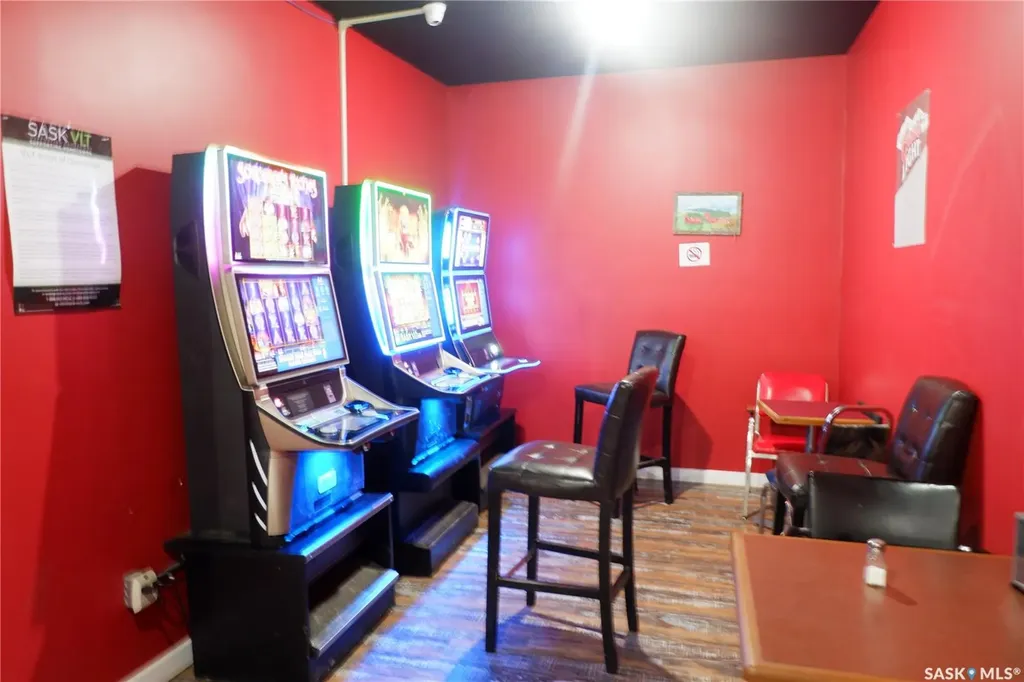 401 Main Street Mossbank SK S0H 3G0