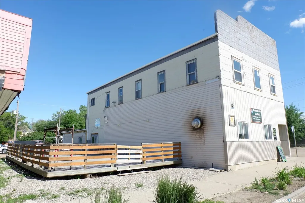 401 Main Street Mossbank SK S0H 3G0