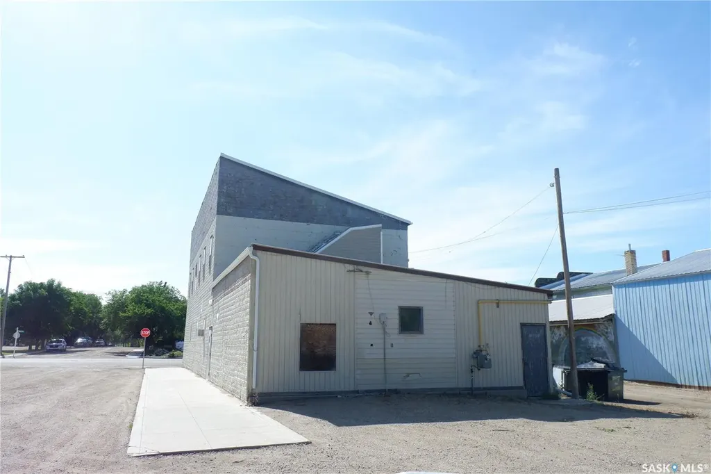 401 Main Street Mossbank SK S0H 3G0
