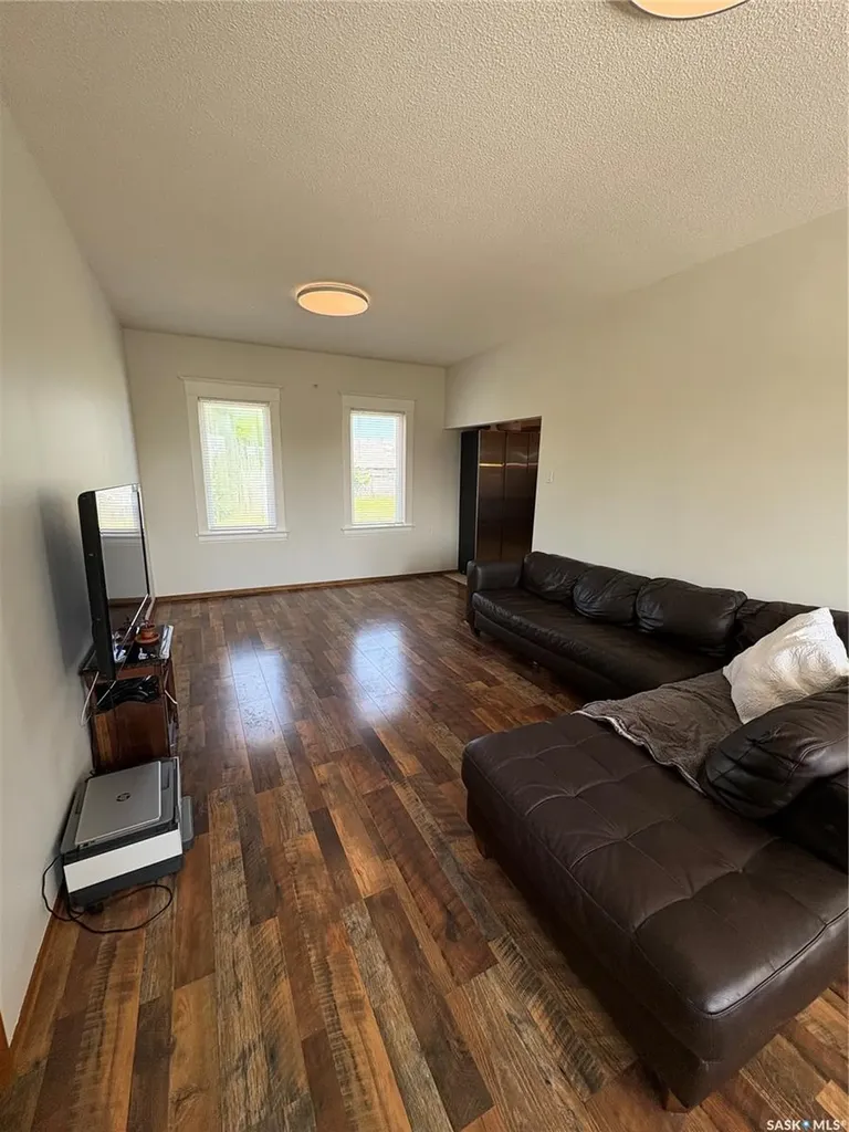 108 Warren Road Kelliher SK S0A 1V0