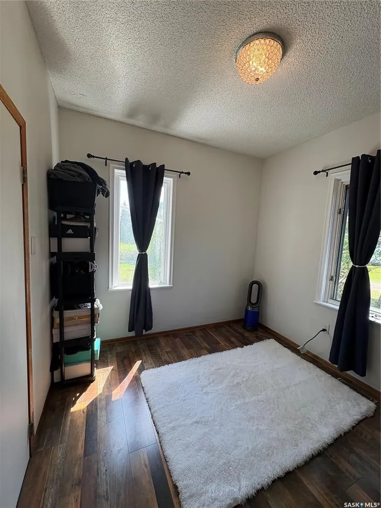 108 Warren Road Kelliher SK S0A 1V0