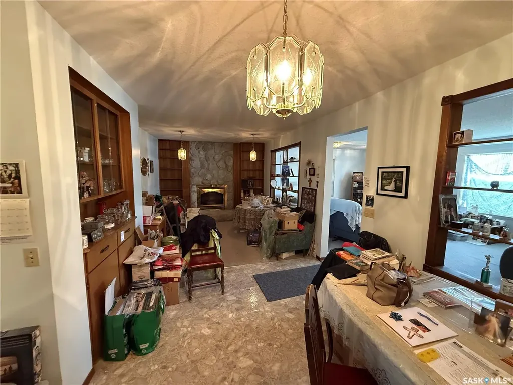 57 Eisenhower Street Redvers SK S0C 2H0