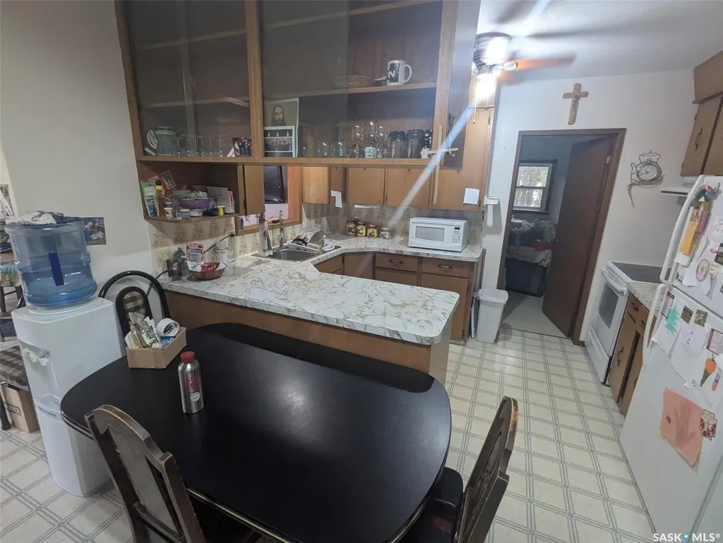 57 Eisenhower Street Redvers SK S0C 2H0