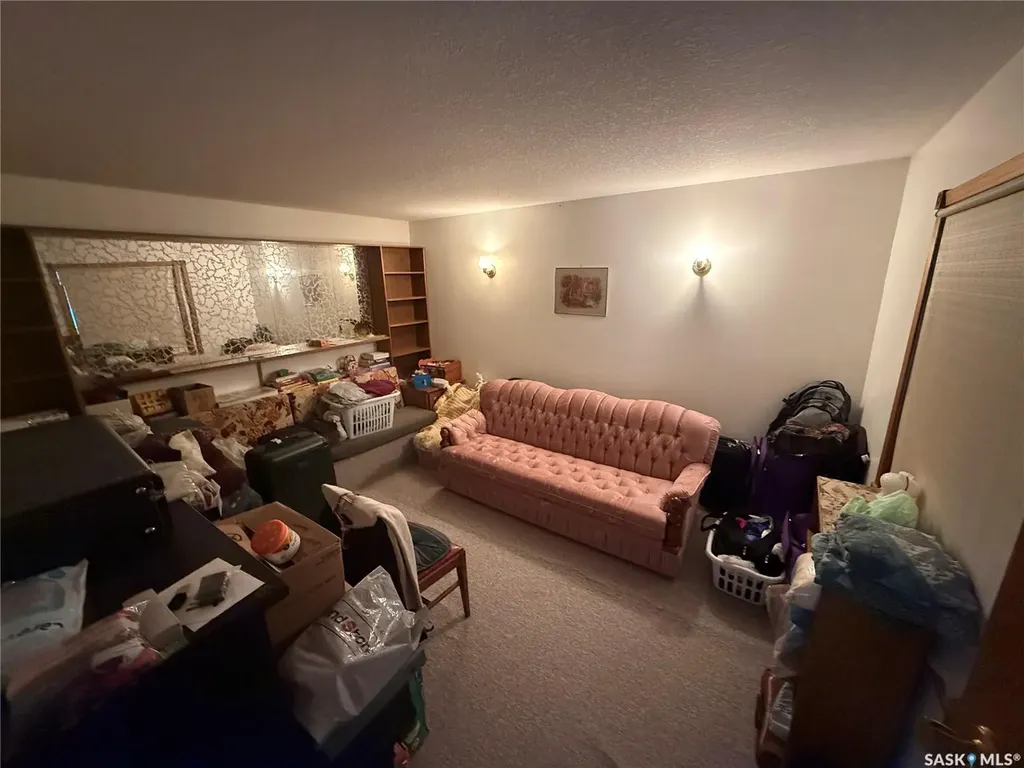 57 Eisenhower Street Redvers SK S0C 2H0