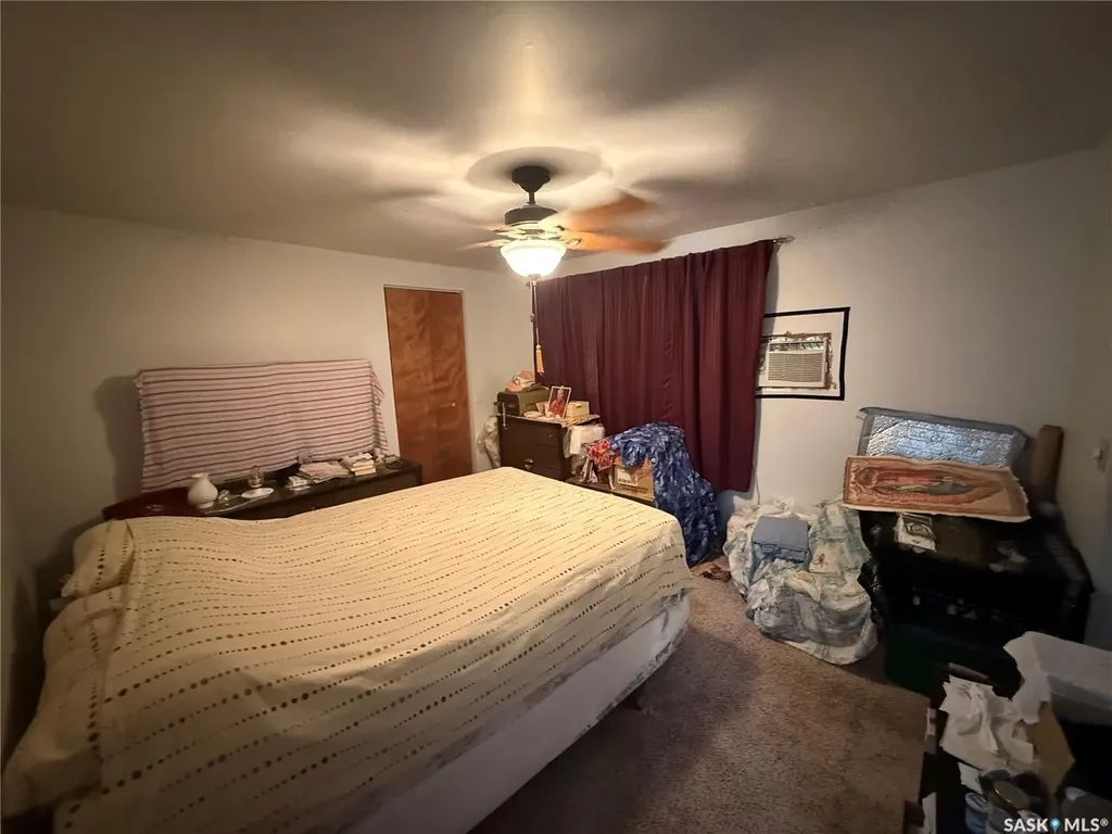 57 Eisenhower Street Redvers SK S0C 2H0